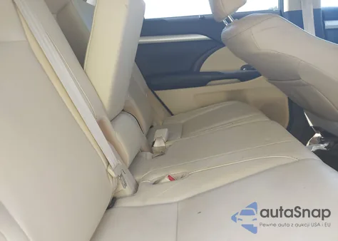 2018 Toyota Highlander Xle из США, поврежденный, VIN 5TDJZRFH0JS845411